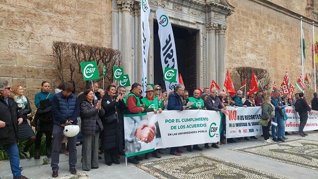 Protesta en el Rectorado.