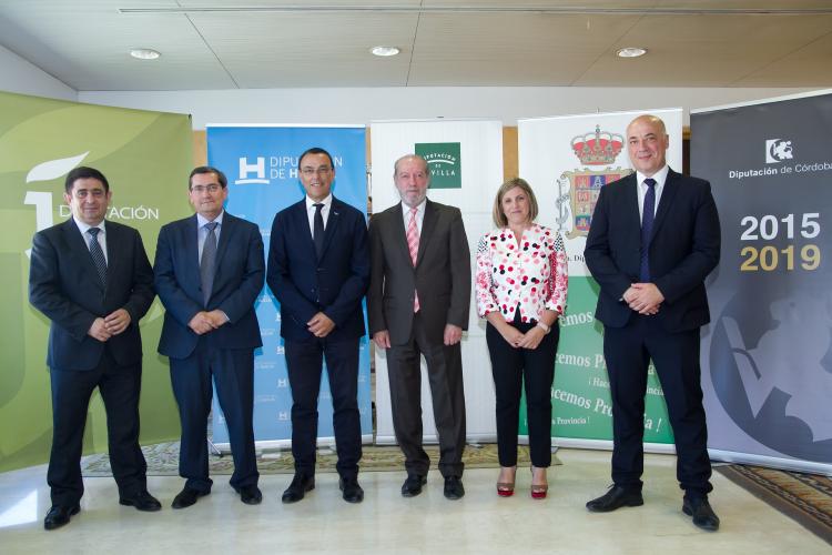 Entrena ha participado en una reunión con los presidentes de las diputaciones provinciales.