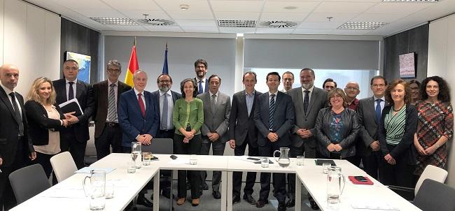 El ministro Pedro Duque ha presidido la comisión ejecutiva de la candidatura del acelerador de partículas.