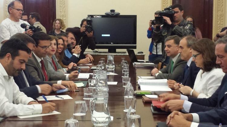 Reunión de la Comisión Seguimiento del AVE.