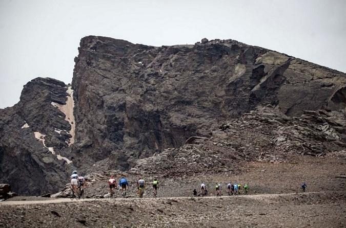 Espectacular imagen de los corredores y la cara norte del Veleta. 