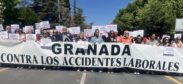 Protesta de CCOO contra la siniestralidad laboral. Protesta de CCOO contra la siniestralidad laboral.