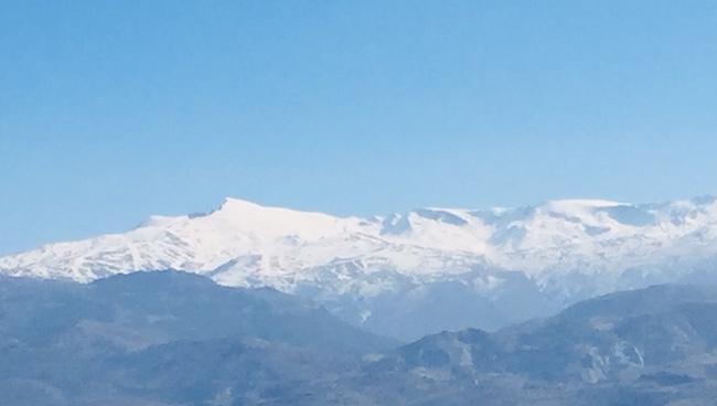 Vista de Sierra Nevada. Vista de Sierra Nevada.