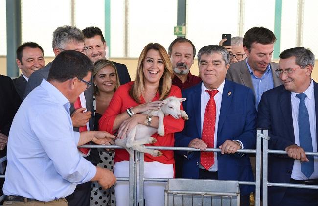 Susana Díaz, en la Feria Agroganadera de Huéscar.