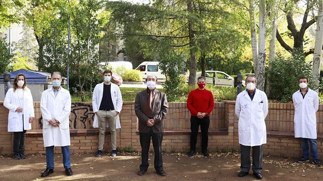 Equipo científico que ha realizado el trabajo, en la Facultad de Farmacia.