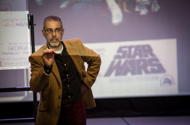 Eduardo Segura, en unas jornadas sobre Star Wars en Valencia.