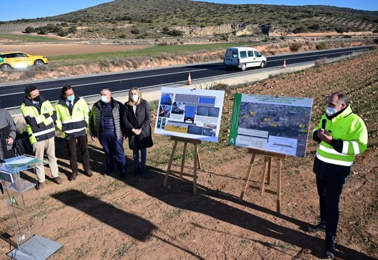 Presentación de la ampliación y de las obras de refuerzo del firme, ya realizadas.