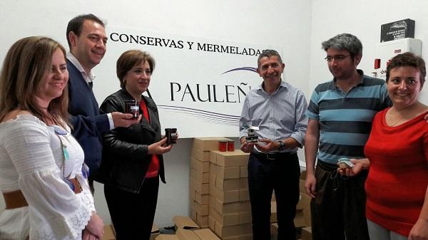Un momento de la visita a La Pauleña. Un momento de la visita a La Pauleña.