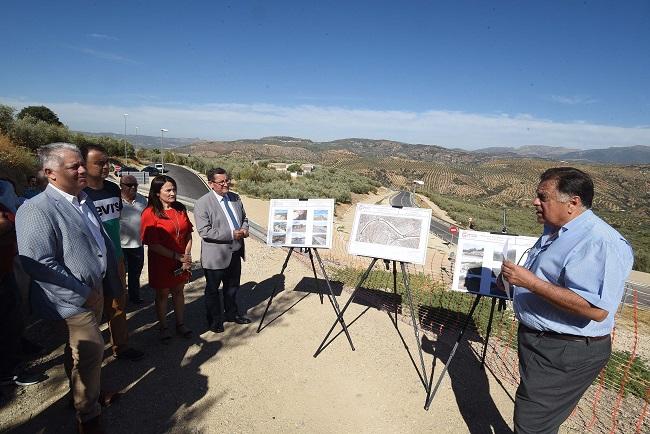 La nueva vía discurre por el norte del casco urbano.