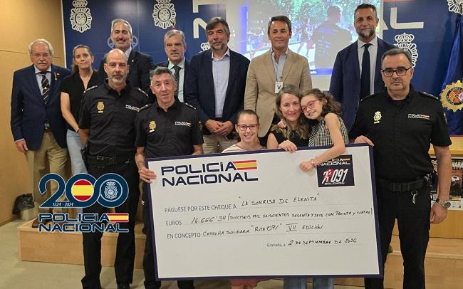 Entrega del cheque.