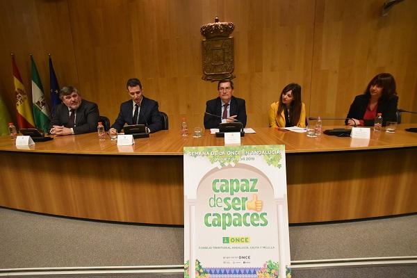 Presentación de las jornadas en la Diputación. Presentación de las jornadas en la Diputación.