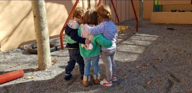 Pequeños en una escuela infantil municipal. Pequeños en una escuela infantil municipal.