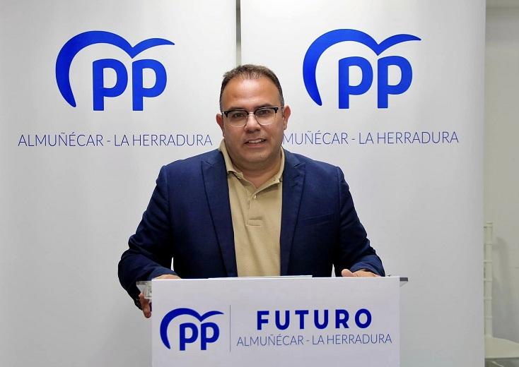 El alcalde de Almuñécar y candidato del PP, Juan José Ruiz Joya. 