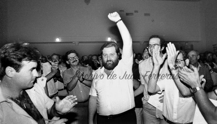 Ángel Díaz Sol, cuando fue elegido por primera vez secretario general del PSOE de Granada.