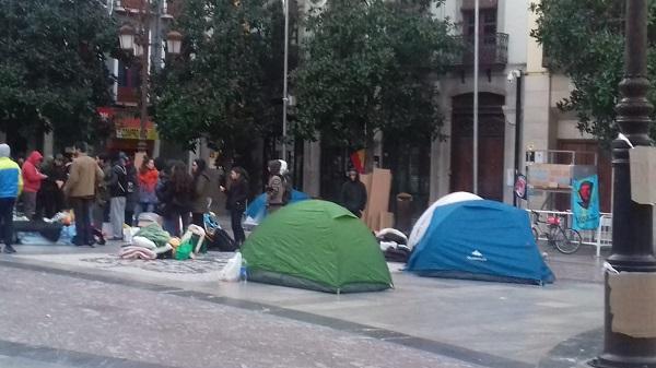 Acampada en la Plaza del Carmen.