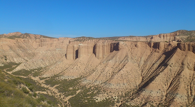 Espectacular imagen del desierto de Los Coloraos de Gorafe.