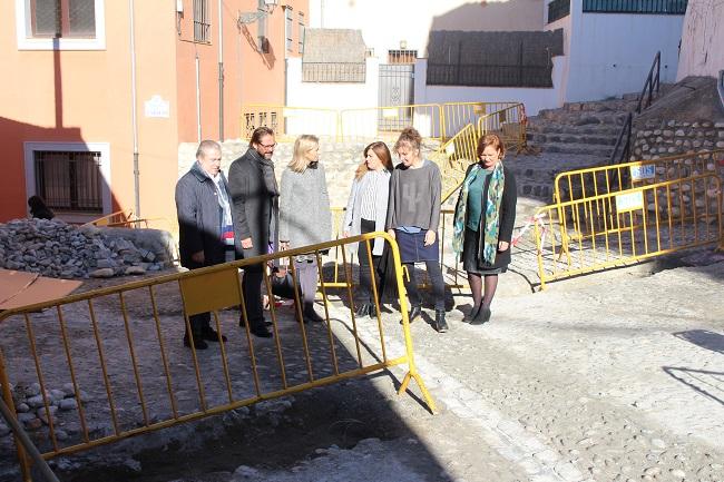 Visita de los concejales del PP al Barrrichuelo. Visita de los concejales del PP al Barrrichuelo.