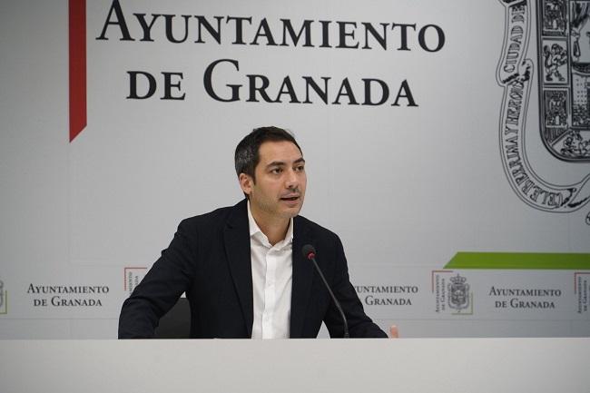 El negocio de cazar piojos no para: 100 tratamientos al mes en Granada