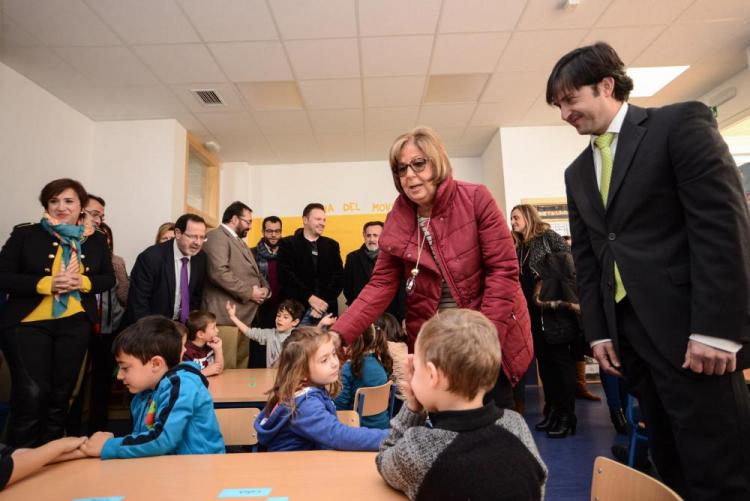 La consejera, este viernes, en el colegio de Churriana. La consejera, este viernes, en el colegio de Churriana.