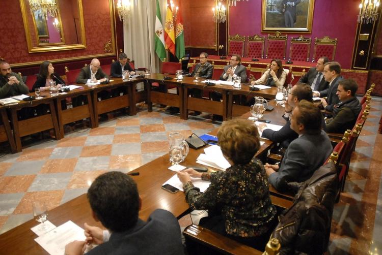 Comisión de Economía celebrada este lunes. Comisión de Economía celebrada este lunes.