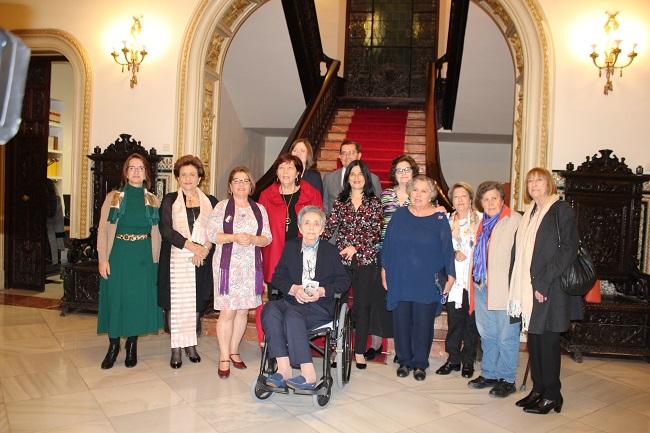 La Subdelegación ha acogido este lunes la conferencia homenaje, a la que han asistido diez de las once mujeres reconocidas.