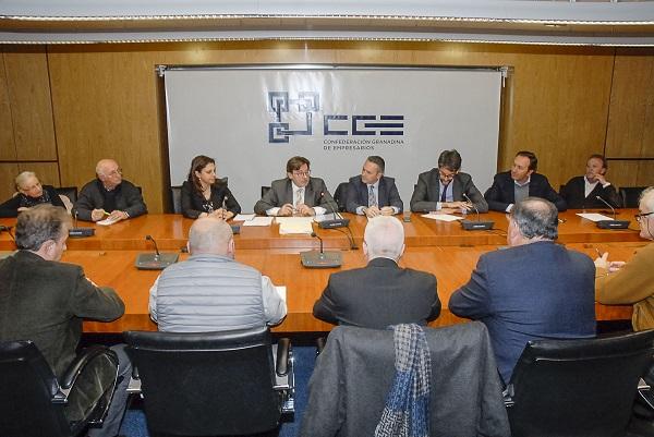 Baldomero Oliver ha trasladado los detalles del Plan de Ajuste y de la propuesta del IBI que no salió adelante. Baldomero Oliver ha trasladado los detalles del Plan de Ajuste y de la propuesta del IBI que no salió adelante.