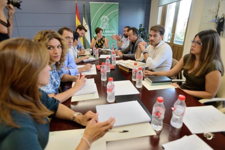 Un momento de la reunión de coordinación del equipo de delegados y delegadas de la Junta. Un momento de la reunión de coordinación del equipo de delegados y delegadas de la Junta.