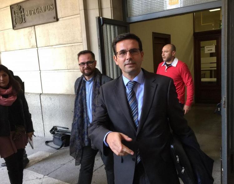 Cuenca, el 12 de diciembre de 2016 tras declarar en los Juzgados de Sevilla. Cuenca, el 12 de diciembre de 2016 tras declarar en los Juzgados de Sevilla.