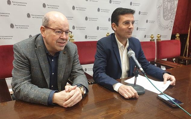 Herrera y Cuenca, en rueda de prensa. 