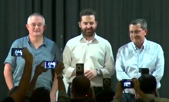 Rueda, López y Entrena, al inicio del debate.