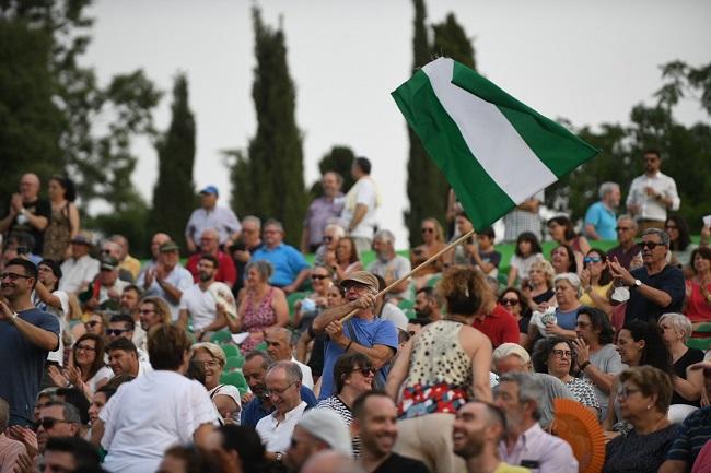 Detalle de un acto de Por Andalucía en Dos Hermanas.