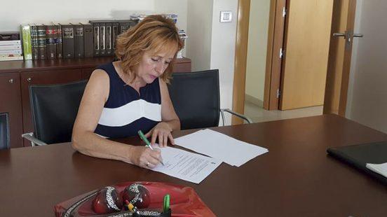 La alcaldesa de Láchar, María Nieves López. La alcaldesa de Láchar, María Nieves López.