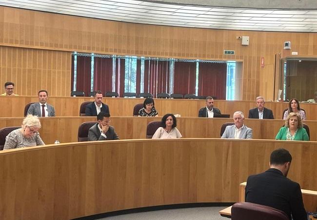 Grupo socialista en el pleno de la Diputación.