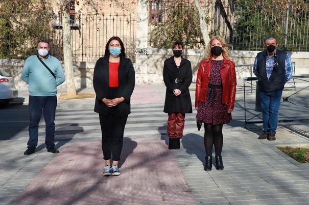 De izquierda a derecha, Manuel Ruiz, Alejandra Durán, Grazia Cortesse, Juliet W. Nieto y José Hernández.