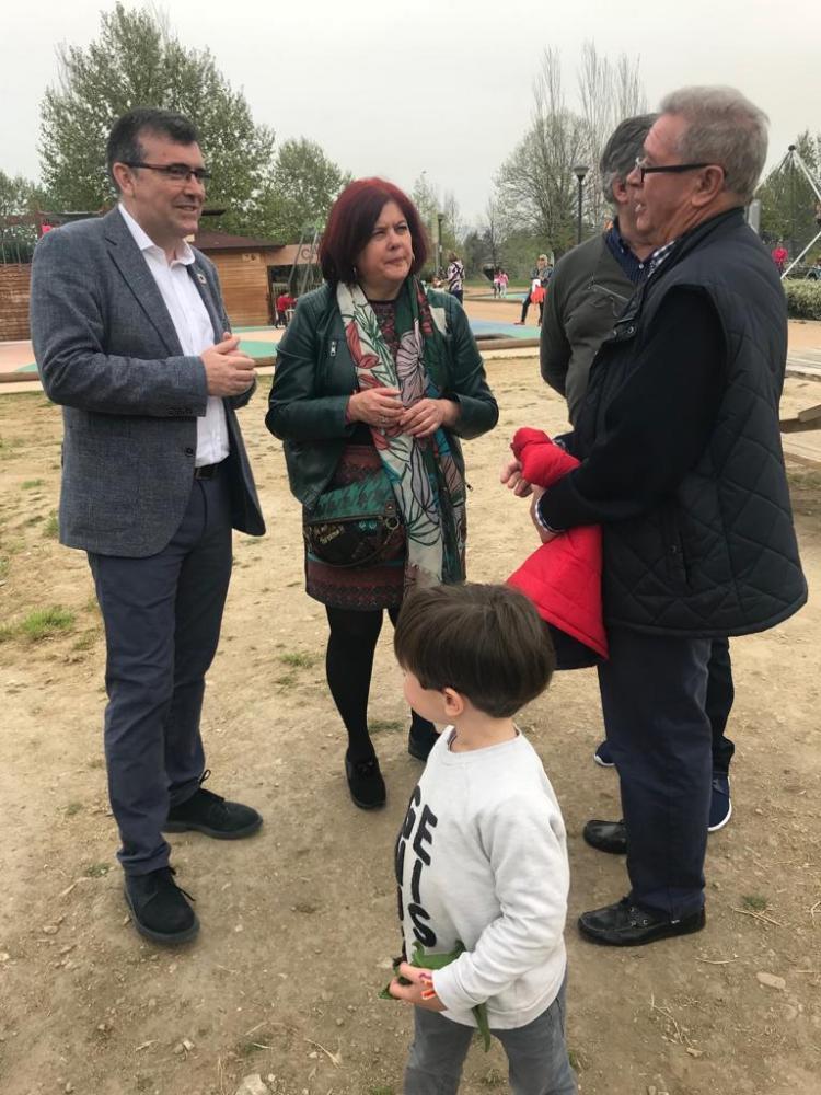 Los socialistas piden la máxima movilización para "impedir que las derechas liquiden los derechos conquistados". Montilla y Ramón, este lunes.