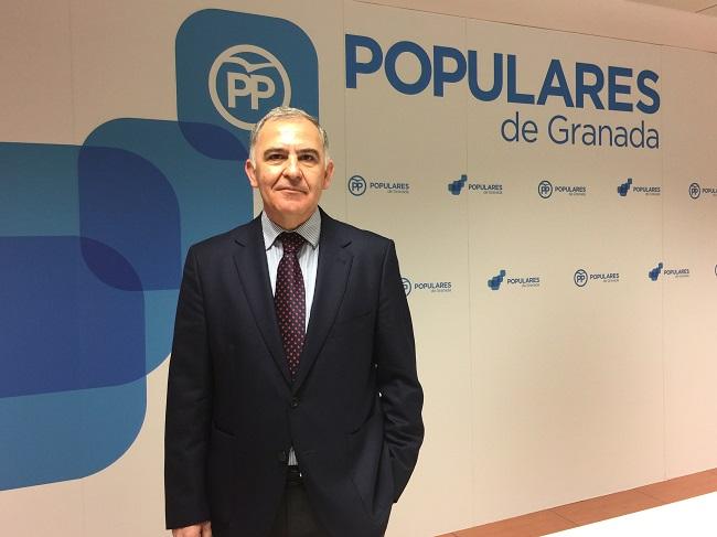 El diputado del PP Santiago Pérez.