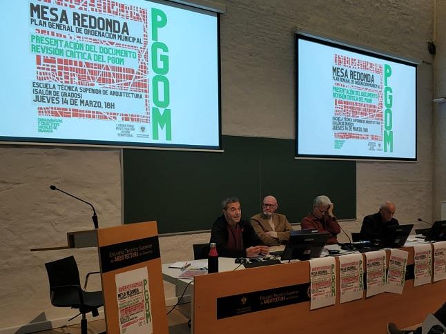 Mesa redonda celebrada con colectivos y expertos sobre el PGOM. 