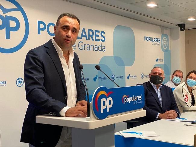 Francisco Rodríguez, tras ser elegido presidente del PP de Granada.