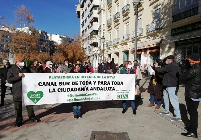 Concentración en defensa de la radiotelevisión pública de Andalucía.