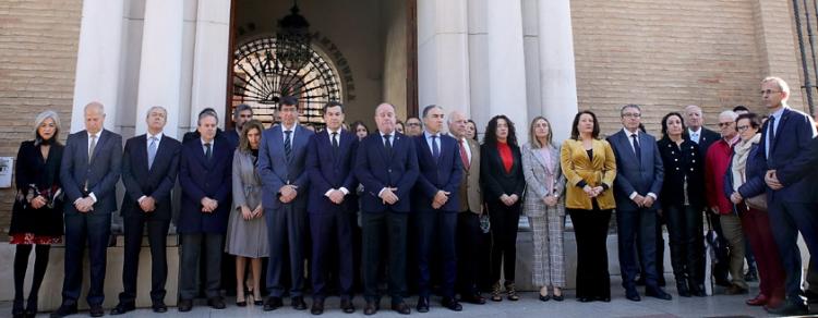 El Consejo de Gobierno ha guardado un  minuto de silencio por Julen antes de su primera reunión.