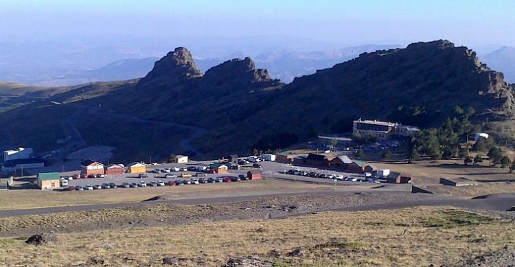 Instalaciones de la Hoya de la Mora, en Sierra Nevada.