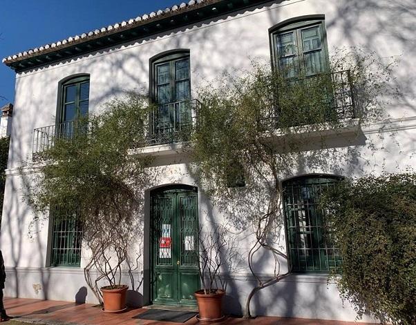 La Huerta de San Vicente fue residencia de la familia Lorca Huerta de San Vicente, que gestiona el Ayuntamiento de Granada.
