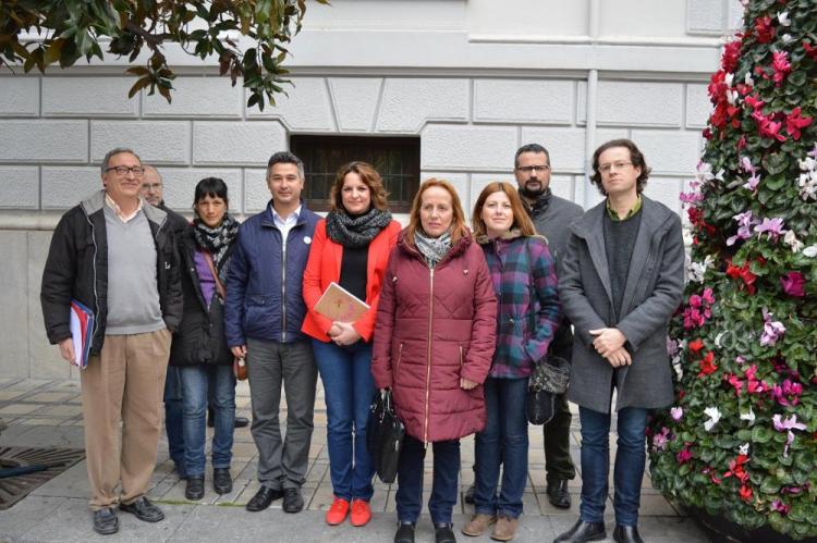 Representantes y cargos públicos de IU. Representantes y cargos públicos de IU.
