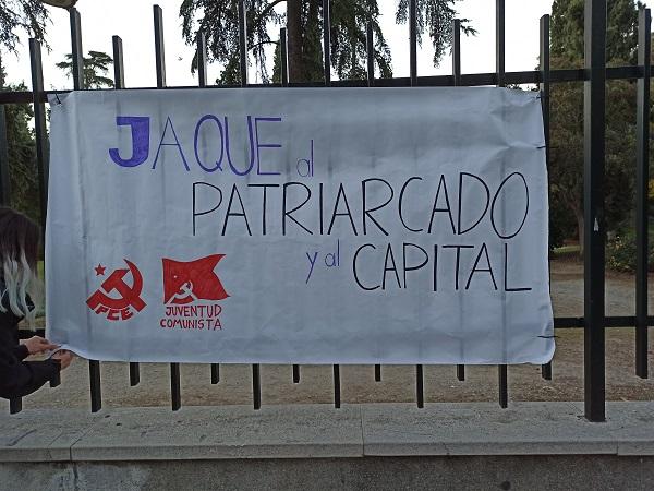 Cartel de la campaña de Juventud Comunista. 