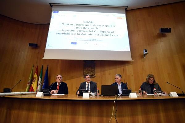 Entrena ha presidido la presentación de esta herramienta. Entrena ha presidido la presentación de esta herramienta.
