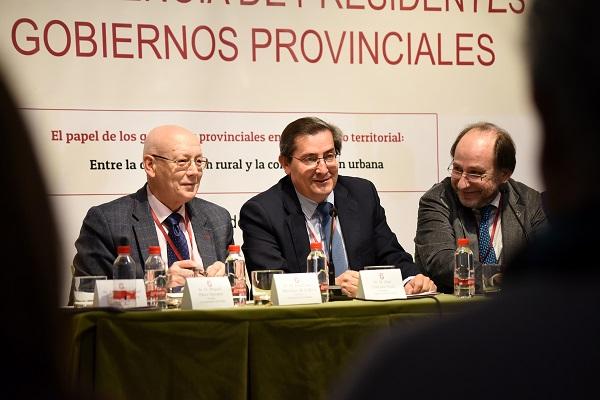 Entrena, este viernes en las jornadas de gobiernos provinciales.