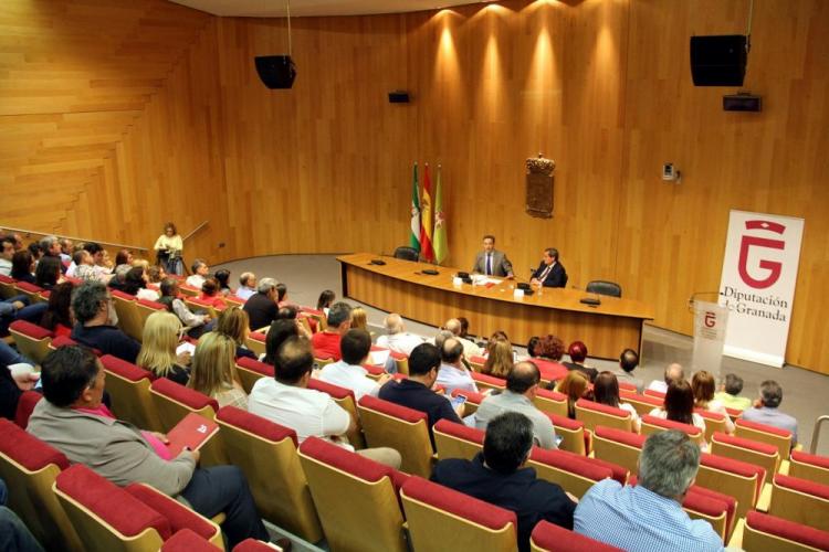 Imagen del encuentro con alcaldes de la provincia de Granada.