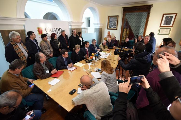 Rueda de prensa previa a la reunión de las mesas del ferrocarril de Andalucía oriental.