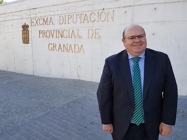 José Robles. José Robles.