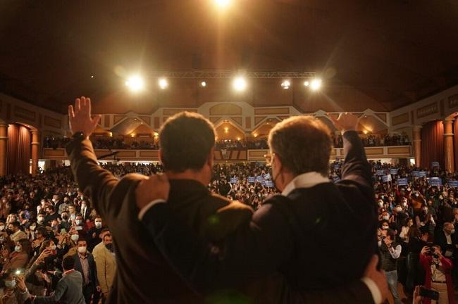 Juan Manuel Moreno y Alberto Núñez Feijóo en el congreso del PP de Torremolinos, en marzo pasado.